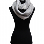 viscose/polyester/nylon snood